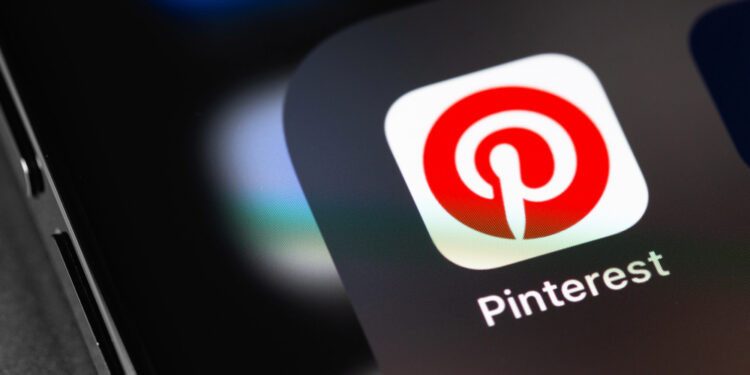 Pinterest supera expectativas financieras y acciones suben 15% impulsadas por publicidad e inteligencia artificial
