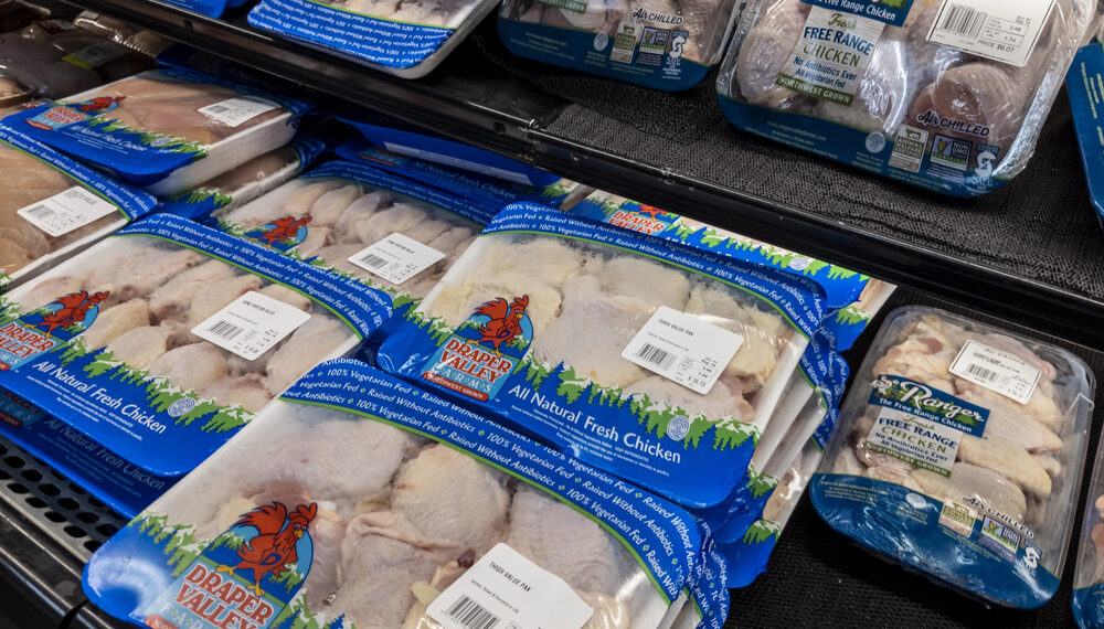 Tyson Foods compensa pérdidas en carne de res con impulso del negocio avícola en medio de altos costos ganaderos