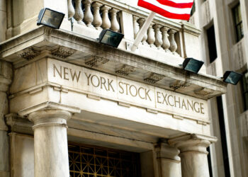 S&P 500 marca otro récord impulsado por tecnológicas pese a caída de la mayoría de las acciones