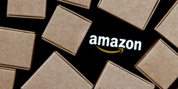 Amazon logra ingresos de $181,520 millones impulsada por la nube y la publicidad