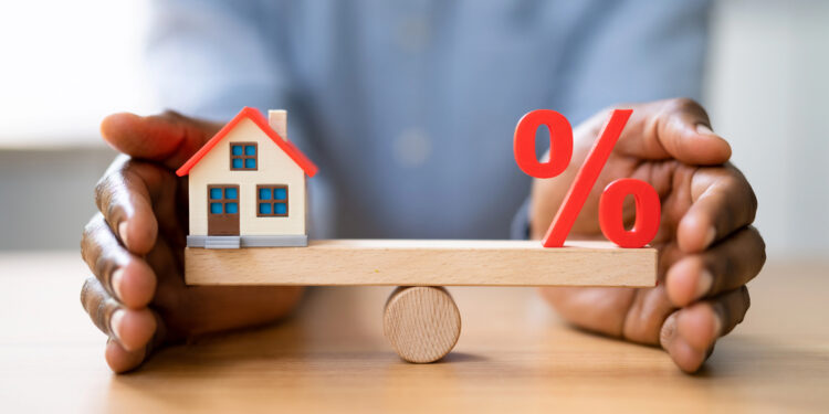 Tasas hipotecarias suben a 6.75% y presionan más la compra de vivienda en EE.UU.