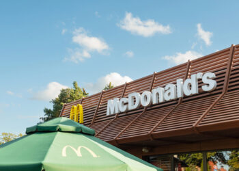 McDonald’s supera previsiones y resiste la presión del consumo pese a entorno desafiante