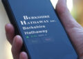 El sitio web de Berkshire Hathaway resiste al cambio y refleja la cultura de Buffett tras su salida