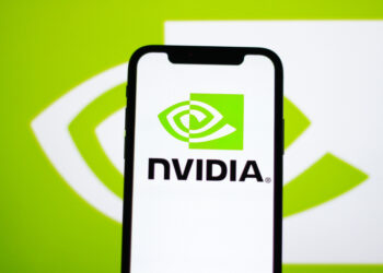 Nvidia rompe récords trimestrales con la inteligencia artificial, pero Wall Street empieza a exigir mucho más