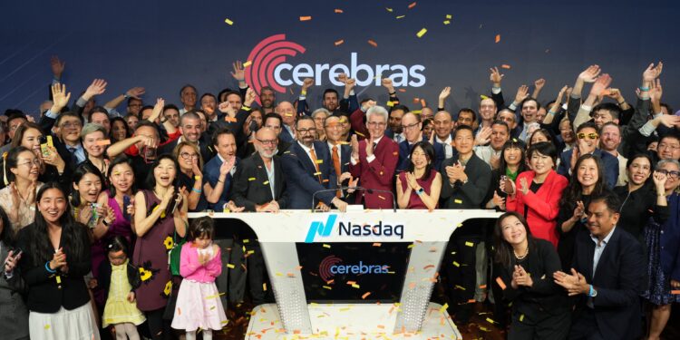 Cerebras triunfa con histórica salida a bolsa impulsada por la inteligencia artificial