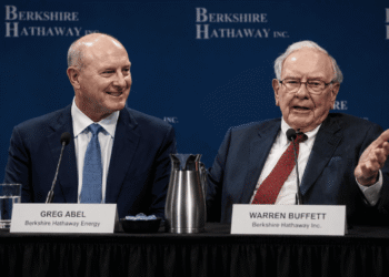 Greg Abel pone a trabajar la montaña de efectivo de Berkshire con una apuesta millonaria: ¿De qué se trata?