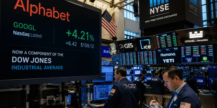 Alphabet sube tras ingresar al Dow Jones, pero la presión por la IA mantiene cautos a los inversionistas