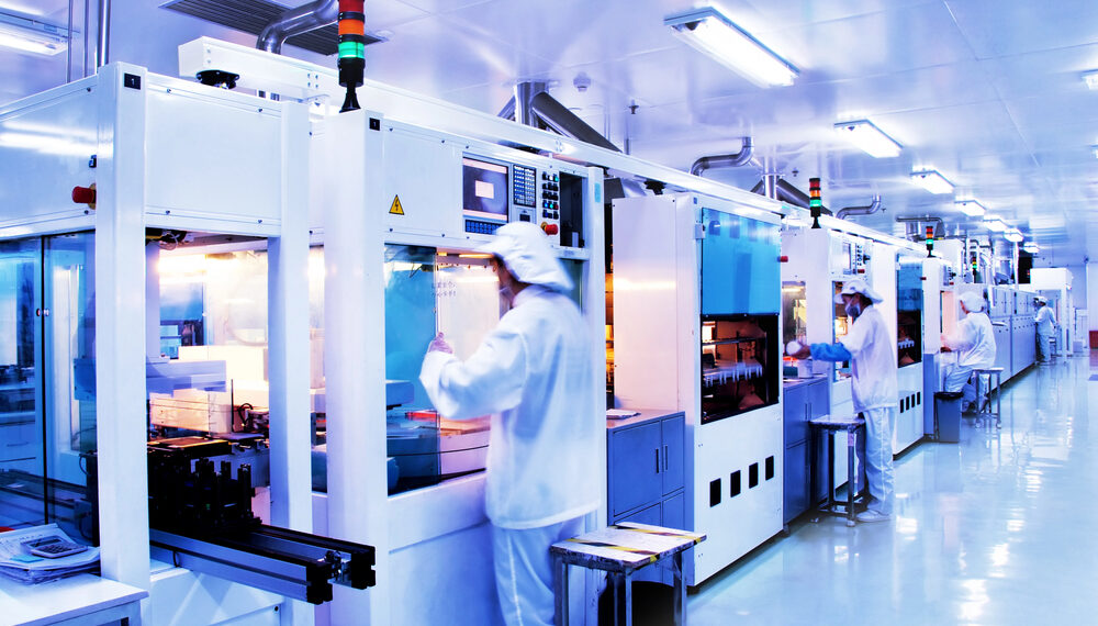 Apple e Intel impulsan alianza para fabricar chips en Estados Unidos