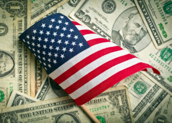 El dólar se dispara tras el debut de Warsh en la FED y el impacto sobre América Latina no se hace esperar