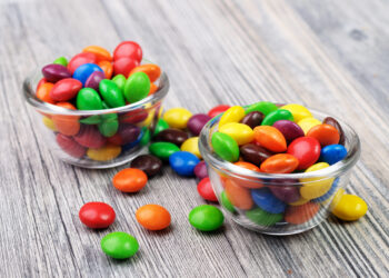 Mars enfrenta mayores costos para eliminar colorantes artificiales de los M&M’s