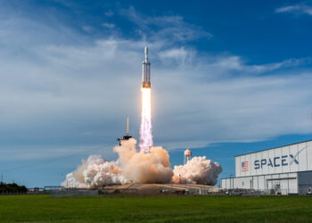 SpaceX se alista para la mayor salida a bolsa de la historia de EE.UU. con una valoración de $1.77 billones