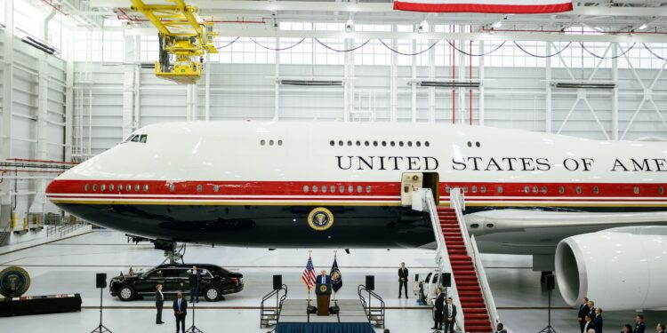 Trump estrena un nuevo Air Force One: ¿Es una aeronave temporal o definitiva?