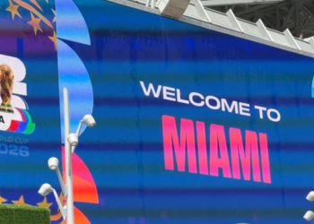 El FIFA Fan Fest de Miami colapsa: Miles de aficionados llenan el recinto y obligan a cerrar los accesos
