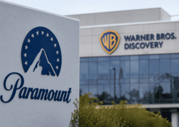 Paramount retrasa la compra de Warner Bros. Discovery hasta 2027 por una disputa antimonopolio