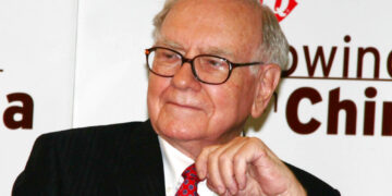 La confesión de Buffett que cambia la historia de la millonaria apuesta de Berkshire por Google
