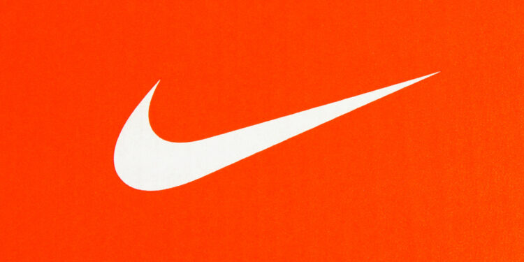 Nike recortará miles de distribuidores online en China para recuperar el control de su marca y reactivar las ventas