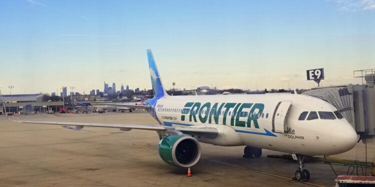 Frontier Airlines apuesta por Starlink: ¿Cuándo entrará en servicio el nuevo wifi abordo?