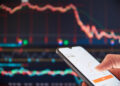 Wall Street cierra en rojo por el petróleo: S&P 500 y Dow retroceden tras nuevas tensiones con Irán