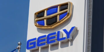 Ford y Geely producirán vehículos eléctricos en España con una empresa conjunta