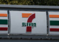 7-Eleven acelera su reestructuración: Cerrará 200 tiendas y transformará otras 350 en EE.UU.
