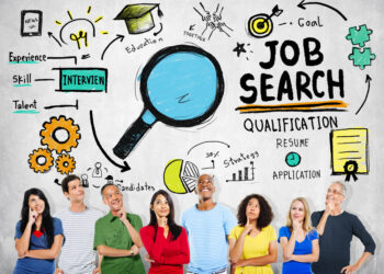 Cada vez más personas dejan de buscar empleo: ¿Qué está ocurriendo en la economía estadounidense?