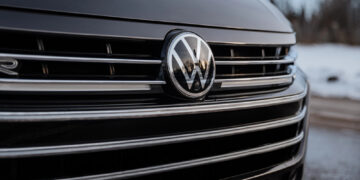 Volkswagen evalúa nuevos recortes de empleo para recuperar competitividad