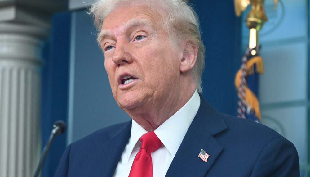 Trump en su discurso a la nación revive acusaciones sobre elecciones de 2020 y señala nuevamente a China