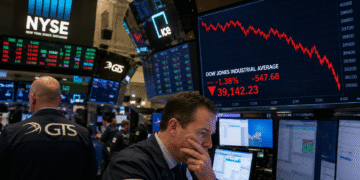 Wall Street rompe su racha alcista: El petróleo y Oriente Medio golpean al Dow Jones