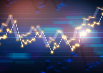 S&P 500 apunta a nuevos máximos, pero empleo y valoraciones encienden señales de cautela