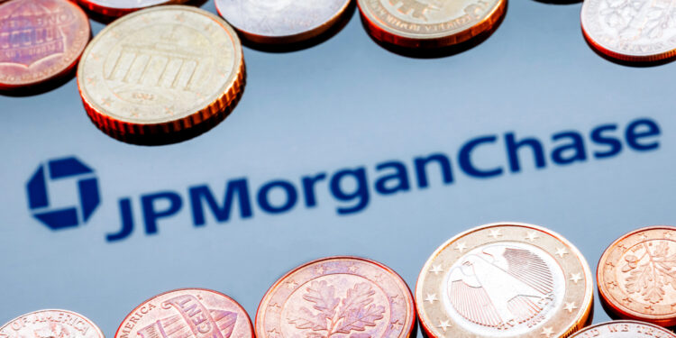 JPMorgan apuesta $750,000 millones por la vivienda y lanza uno de los mayores planes hipotecarios de EE. UU.