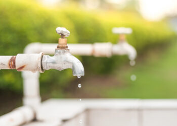 Puerto Rico pierde hasta 52% del agua que produce: La crisis que pone contra las cuerdas a los empresarios