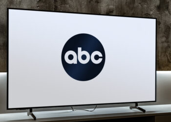 Disney demanda a la FCC y acusa al regulador de presionar a ABC por sus contenidos