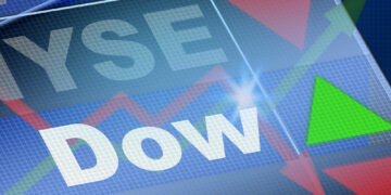 Dow Jones salta más de 500 puntos, pero los bonos mantienen en alerta a Wall StreetEl S&P 500