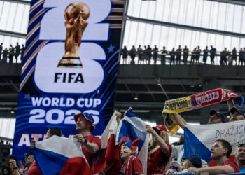 Adidas paga un alto precio por el Mundial de fútbol: ¿Qué ocurrió?