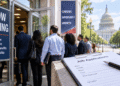 Empleo en EE.UU. recupera impulso mientras el desempleo se mantiene en 4.1%