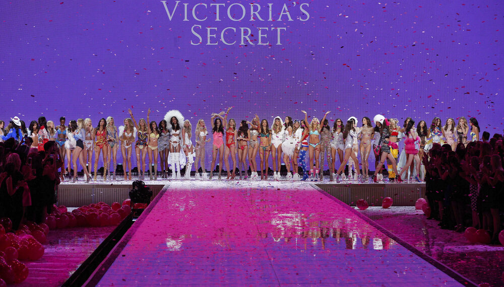 Victoria’s Secret eleva sus previsiones pese a menor ritmo de crecimiento