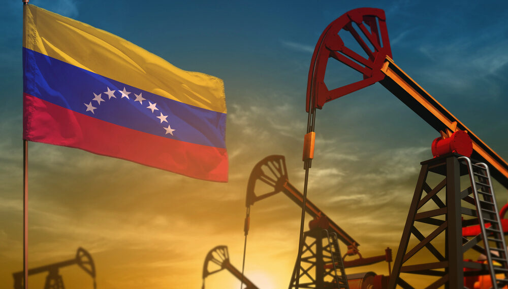 Exxon negocia su regreso a Venezuela con inversiones en campos que albergarían más de 50,000 millones de barriles
