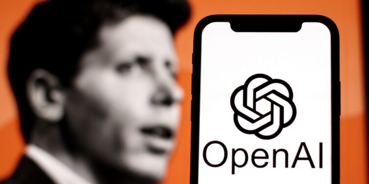 Hackers usaron Claude para infiltrarse en OpenAI y acceder a su código interno, revela WSJ