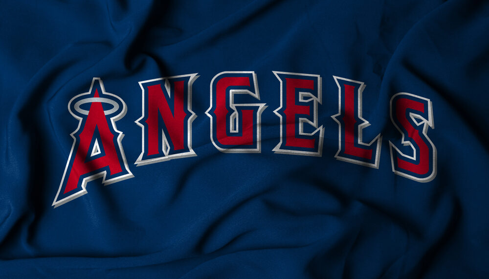 Los Angeles Angels se venden por una cifra récord de $4,000 millones y estremecen a la MLB