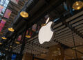 Apple se desacopla del Nasdaq como no ocurría en 20 años y gana atractivo como refugio tecnológico