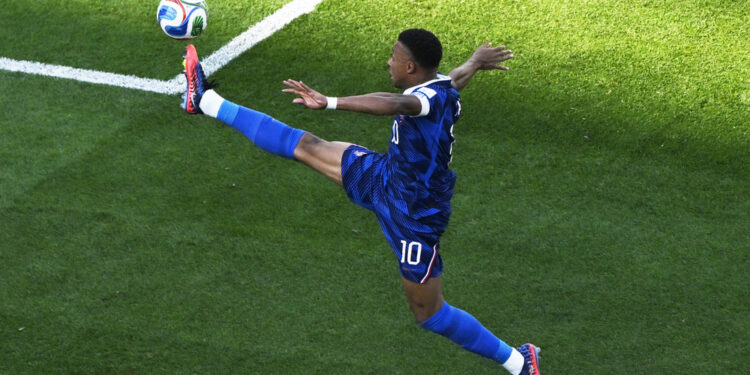 Mbappé deja Nike después de casi 20 años e inicia una nueva apuesta