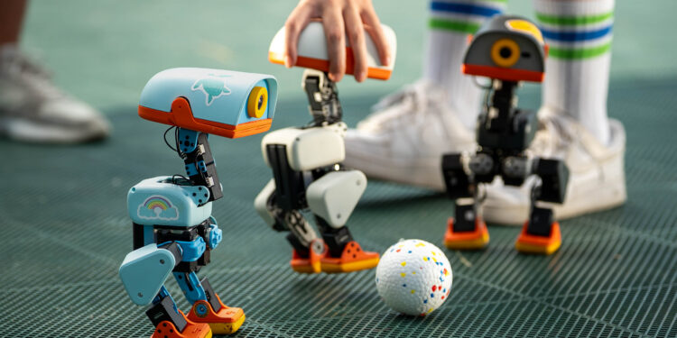 Microduck supera 10,000 unidades vendidas y muestra la conexión tecnológica entre China, Estados Unidos y Europa